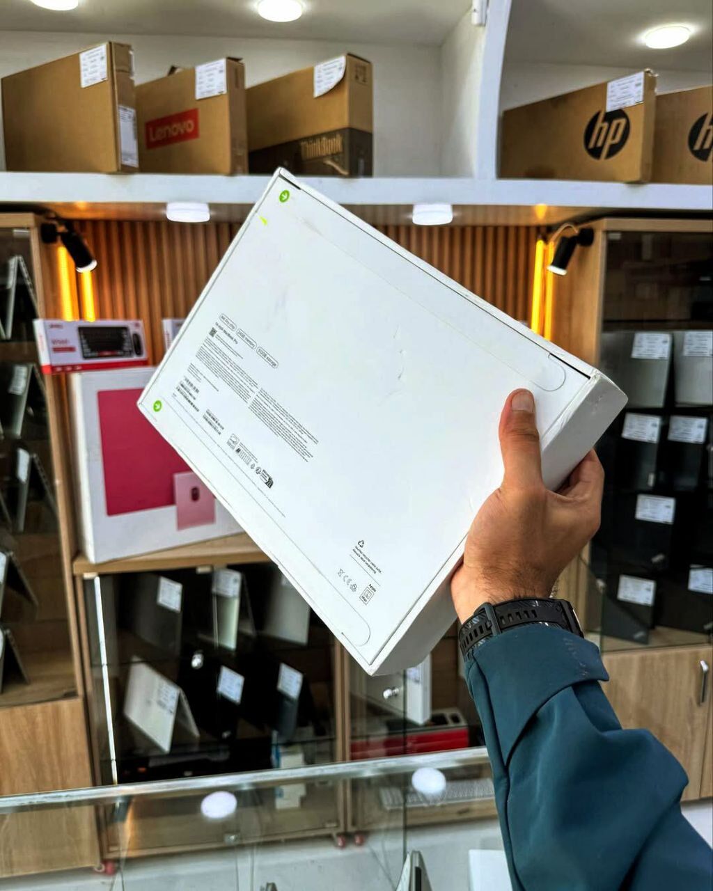 Macbook Pro 14 / M5 / 512GB - Aşgabat - img 2