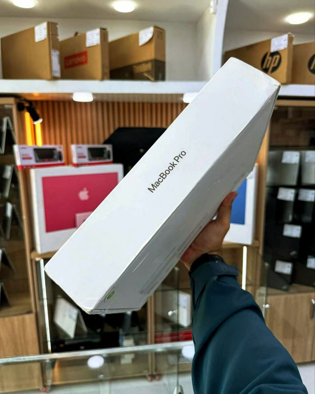 Macbook Pro 14 / M5 / 512GB - Aşgabat - img 3