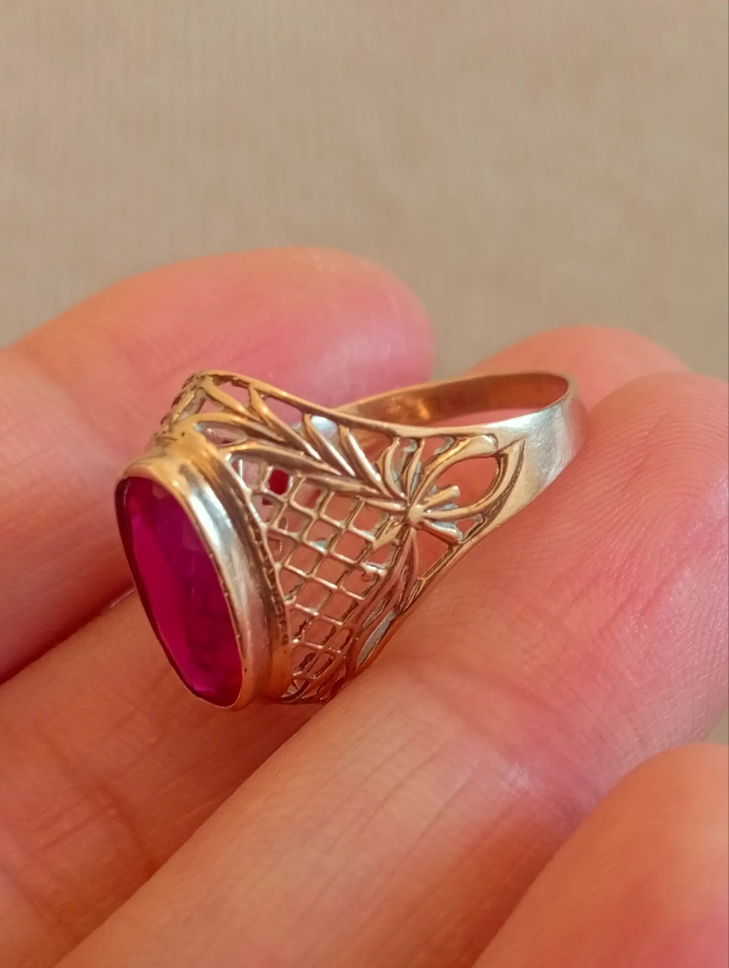 Gyzyl yuzik - Aşgabat - img 1