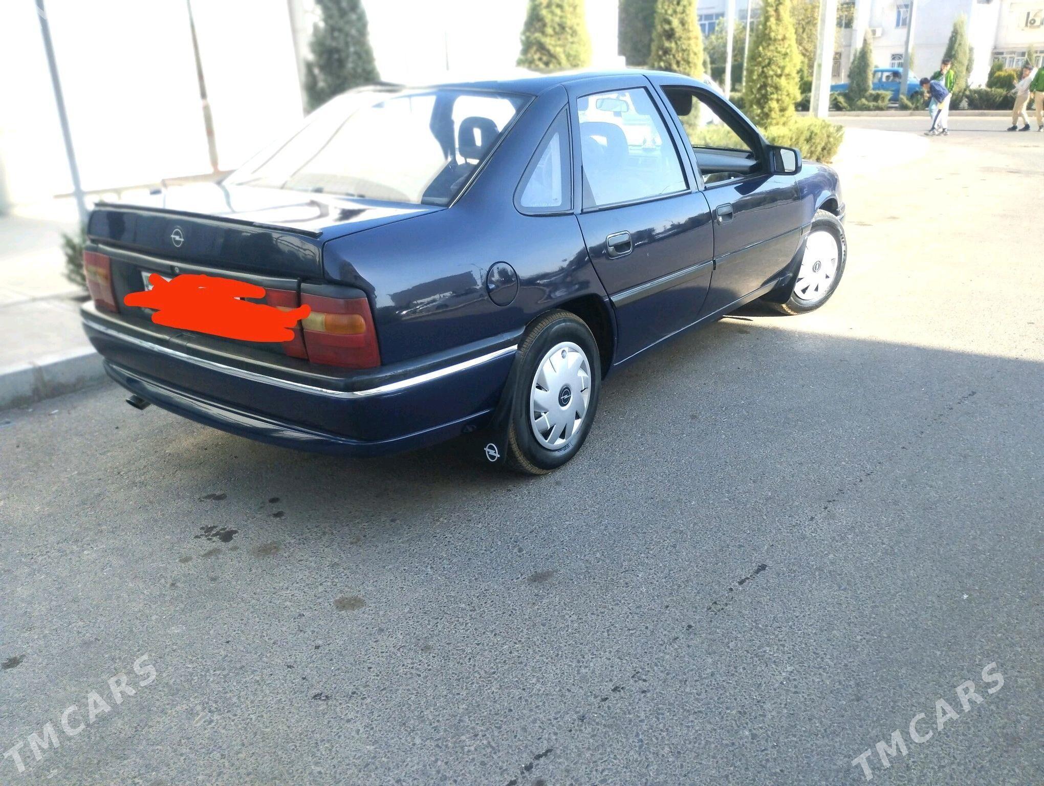 Opel Vectra 1990 - 38 000 TMT - Mary - img 3