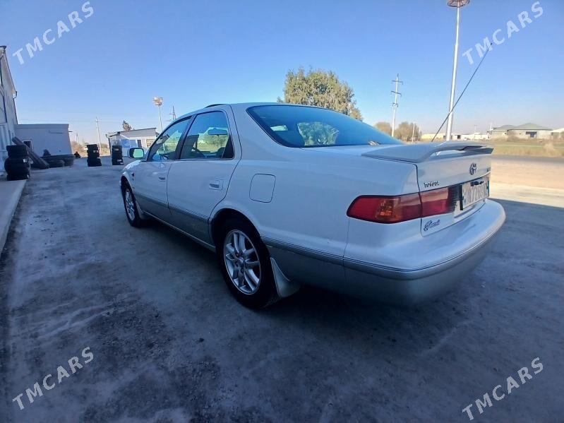 Toyota Camry 1998 - 180 000 TMT - Дашогуз - img 4