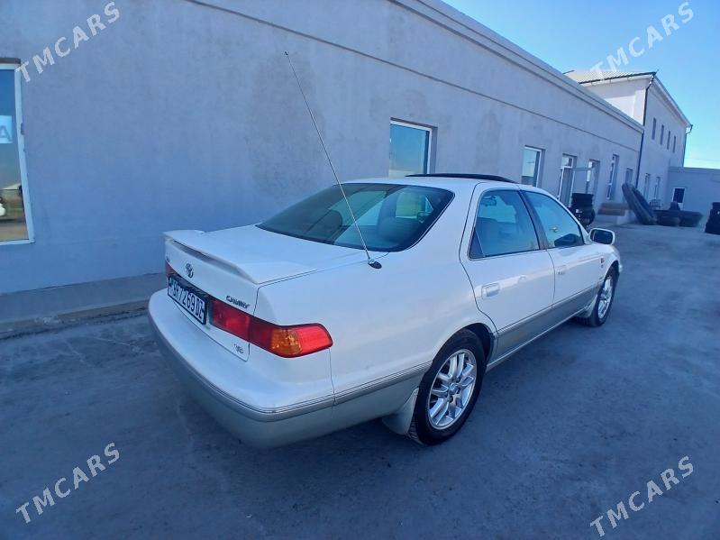 Toyota Camry 1998 - 180 000 TMT - Дашогуз - img 5