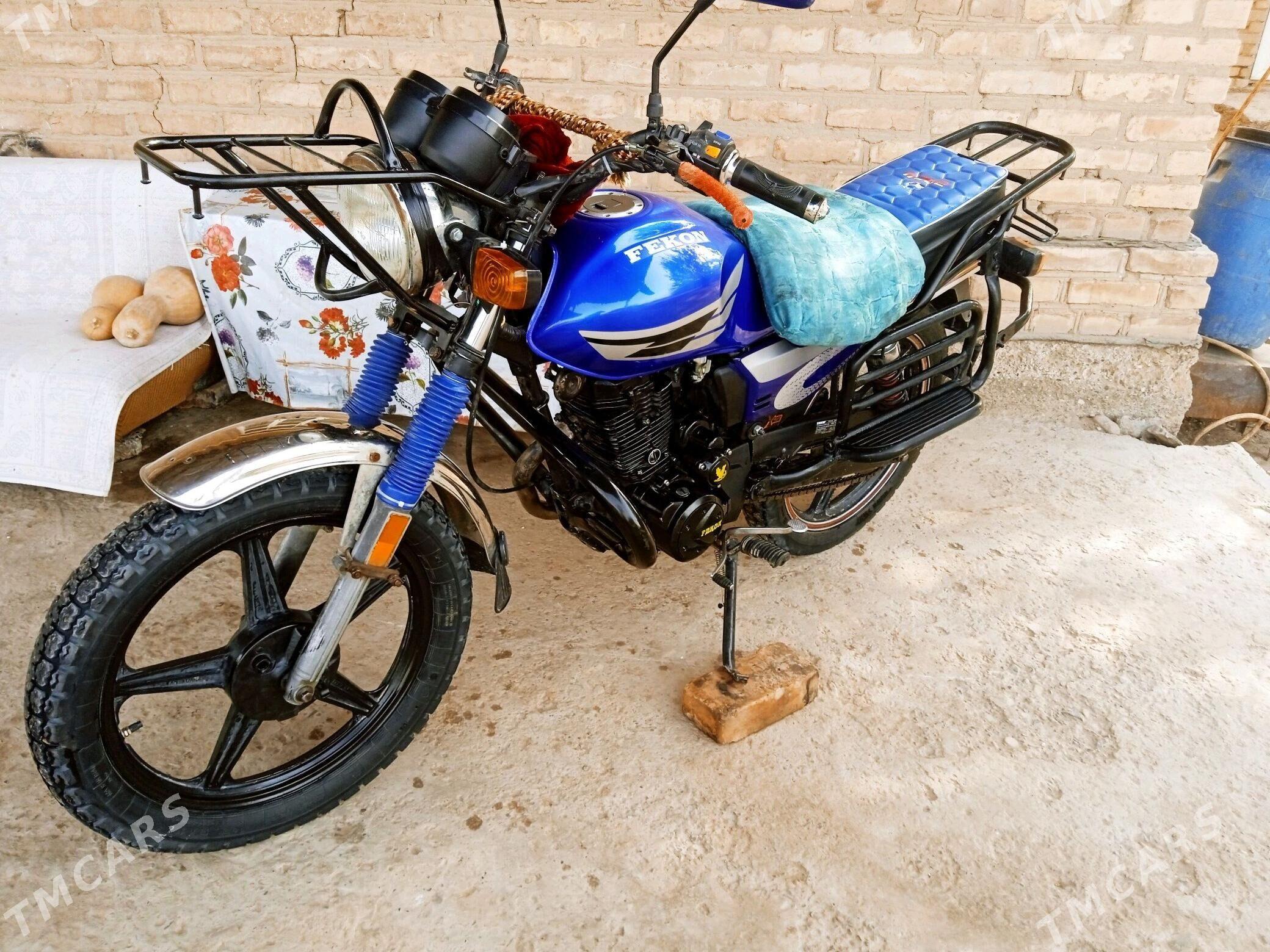 Fekon FK150-8G 2014 - 11 800 TMT - Бабадайхан - img 4