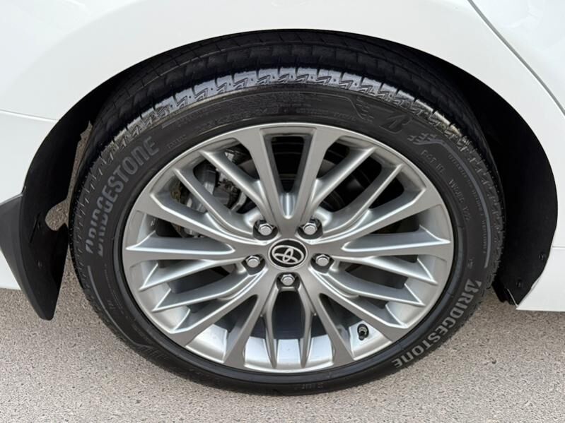 Toyota Camry 2023 - 565 000 TMT - Ашхабад - img 9