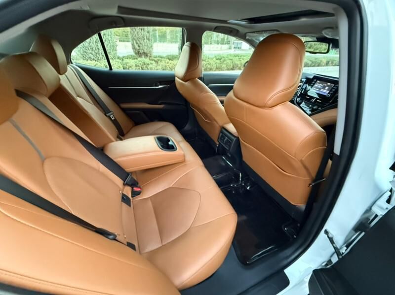 Toyota Camry 2023 - 565 000 TMT - Ашхабад - img 8