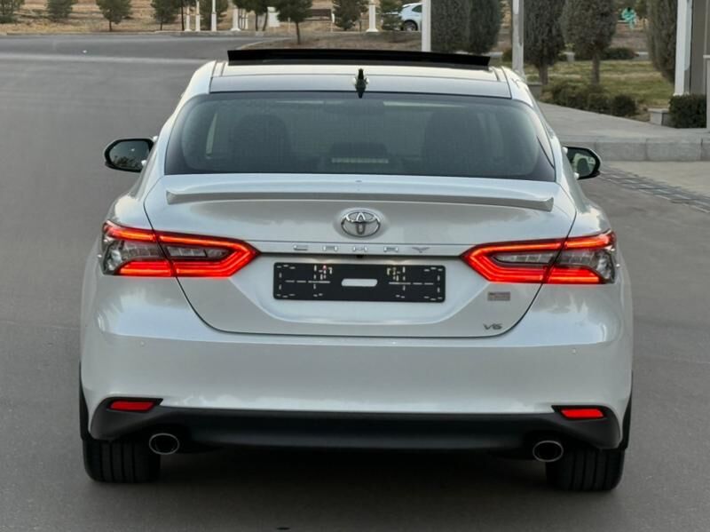 Toyota Camry 2023 - 565 000 TMT - Ашхабад - img 6