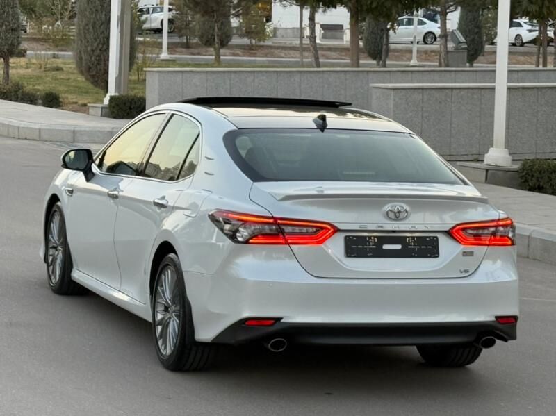 Toyota Camry 2023 - 565 000 TMT - Ашхабад - img 5