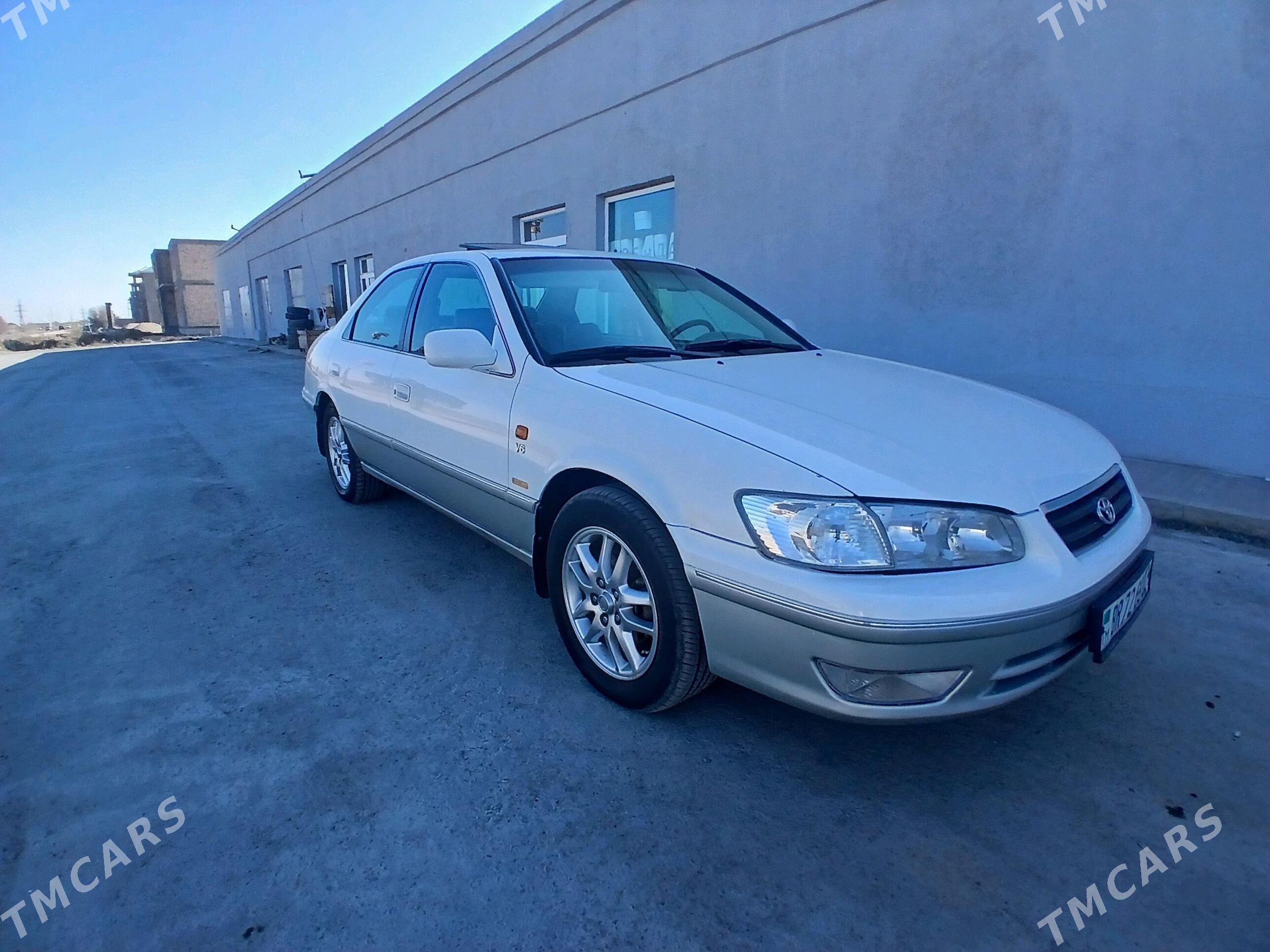 Toyota Camry 1998 - 180 000 TMT - Дашогуз - img 2