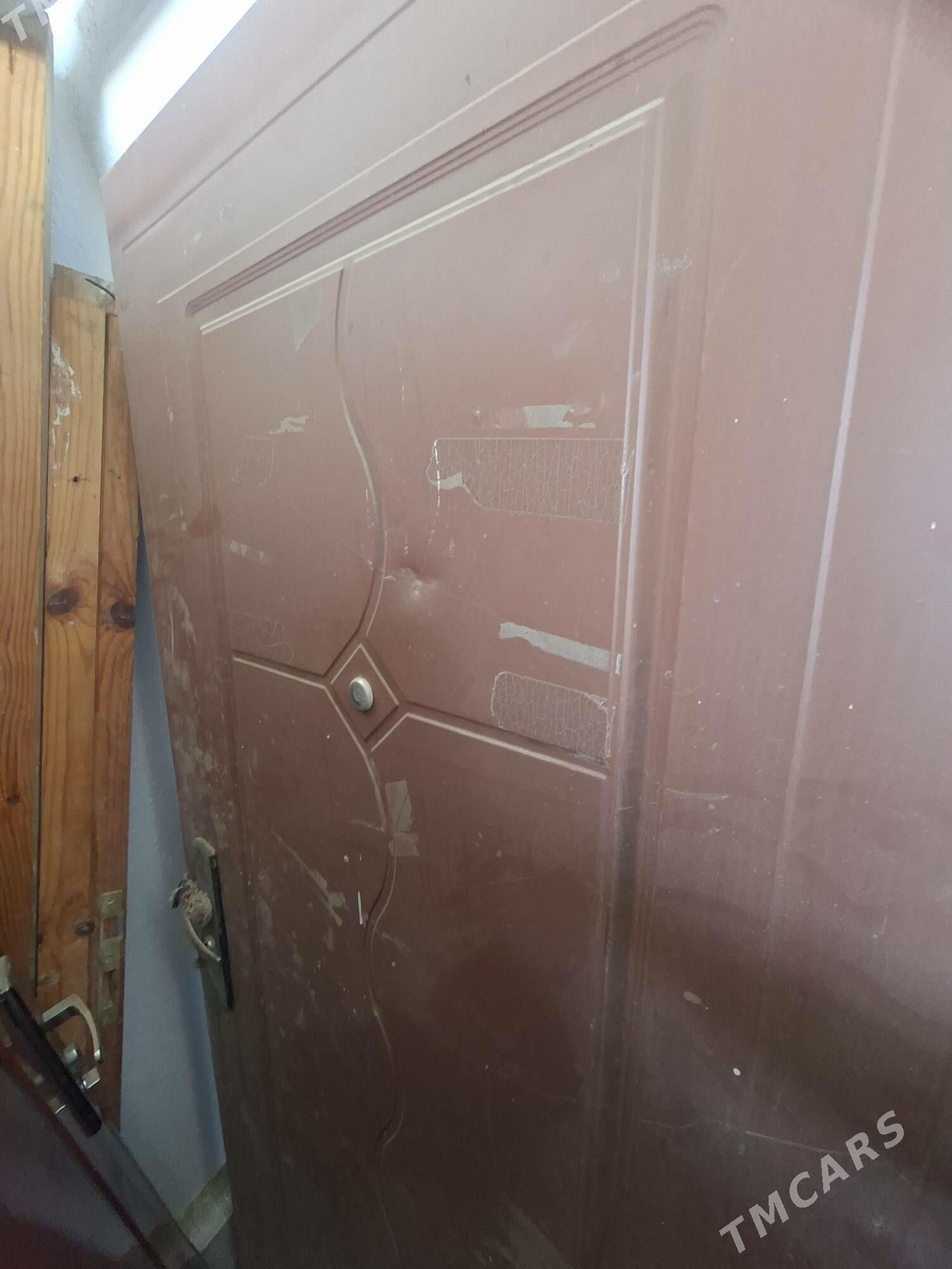 Demir daşky gapylar - Ак-Бугдайский этрап - img 2