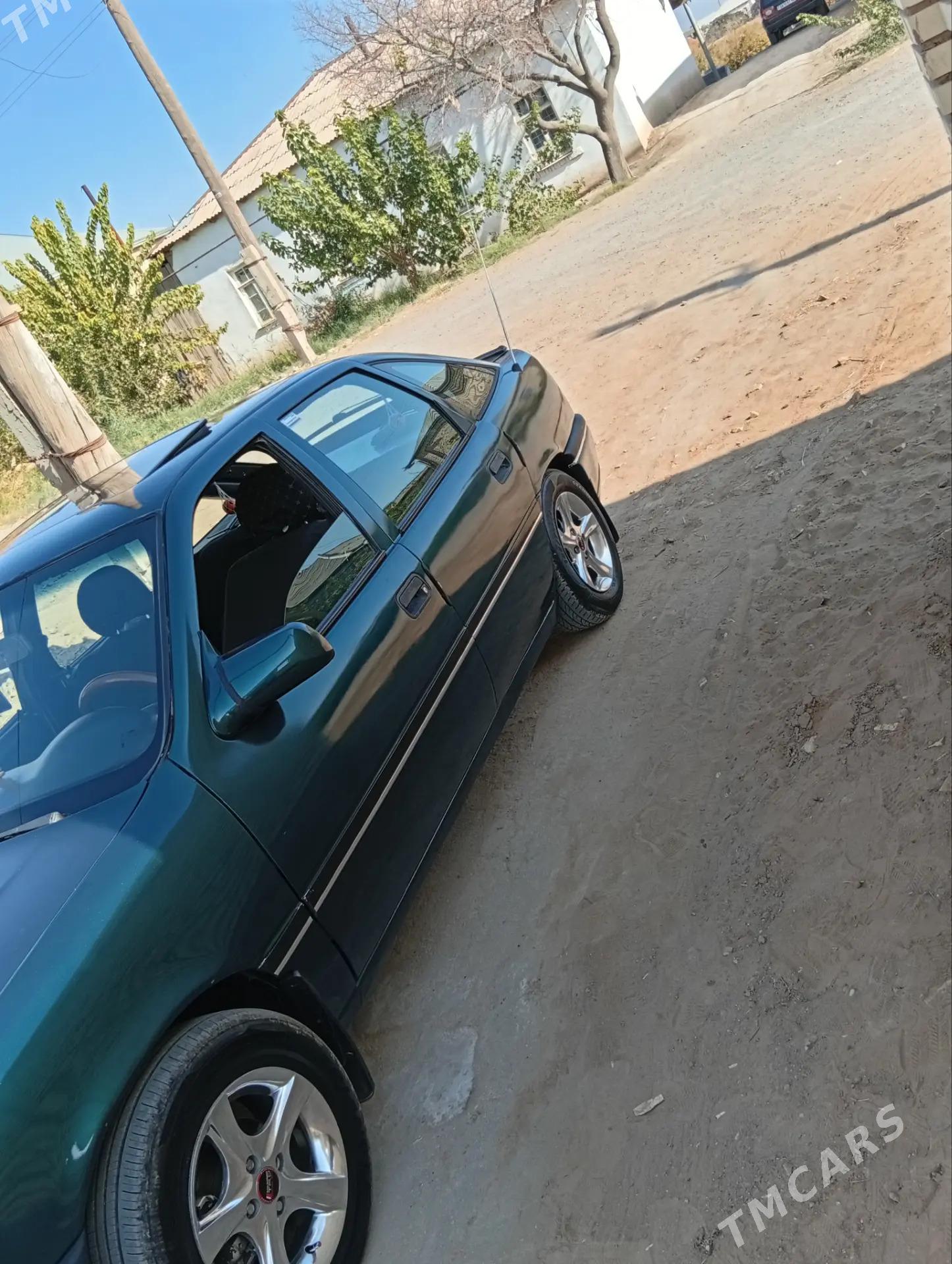 Opel Vectra 1995 - 40 000 TMT - Mary - img 3