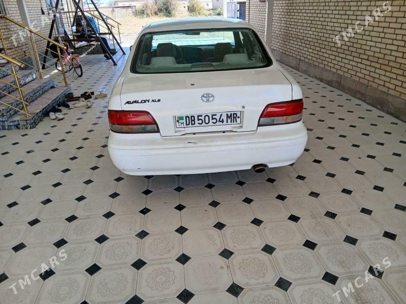 Toyota Avalon 1997 - 105 000 TMT - Мургап - img 3