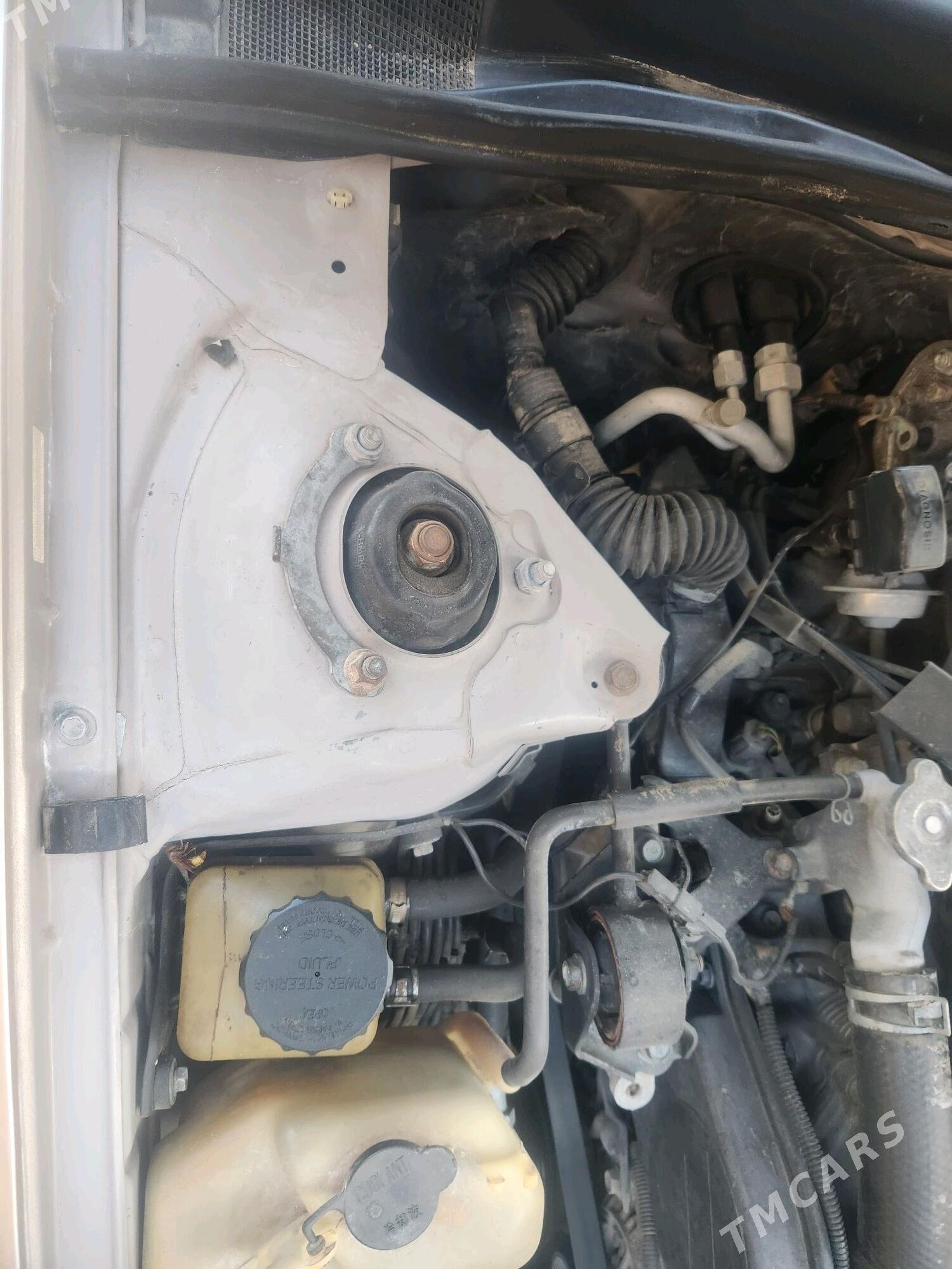 Toyota Camry 1998 - 160 000 TMT - Саят - img 5