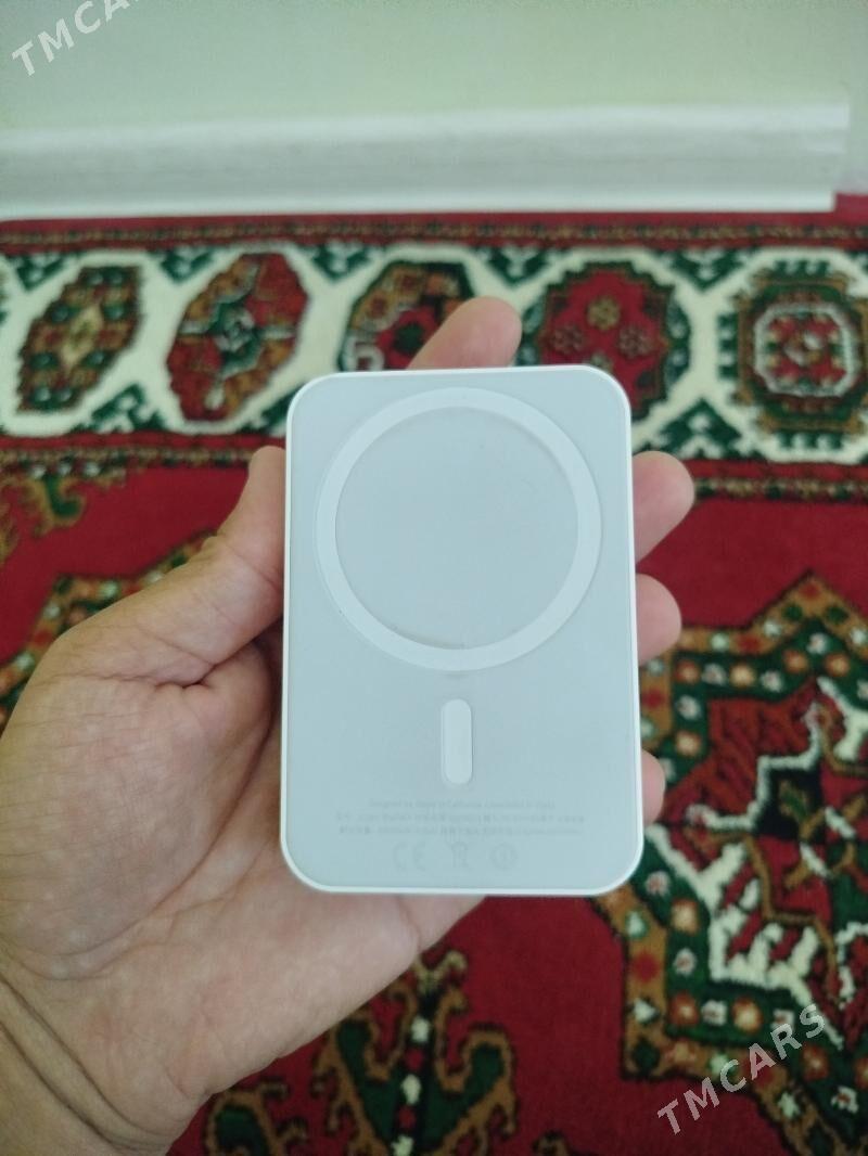 iphone pover bank - Ашхабад - img 1