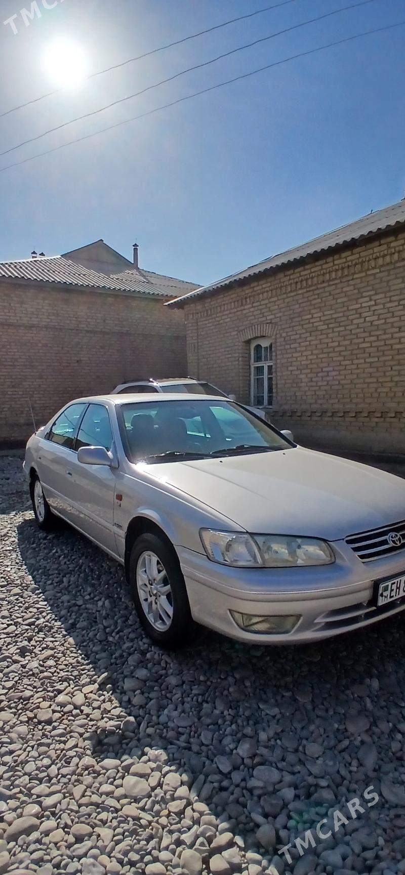 Toyota Camry 2001 - 170 000 TMT - Мары - img 4