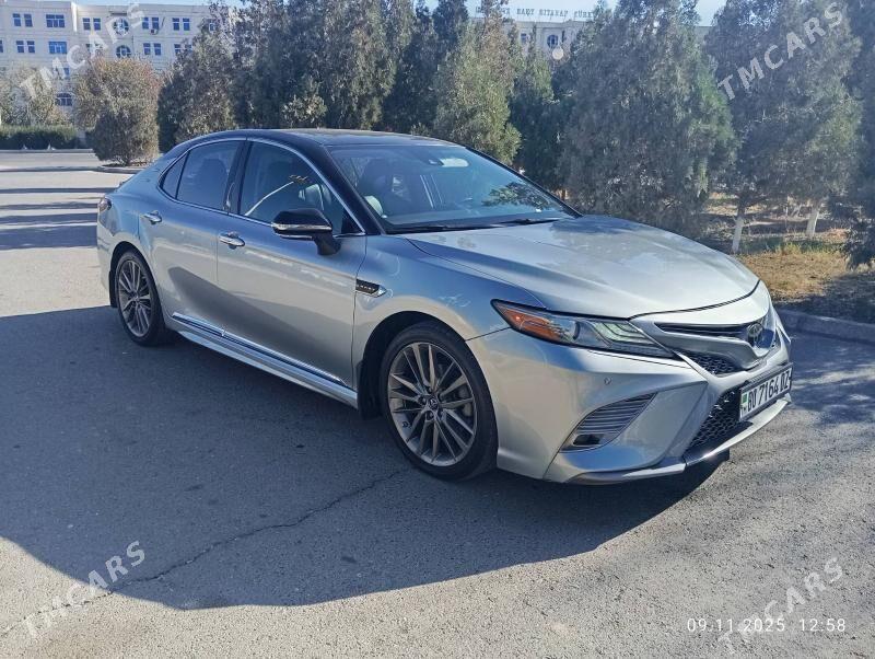 Toyota Camry 2018 - 300 000 TMT - Дашогуз - img 3