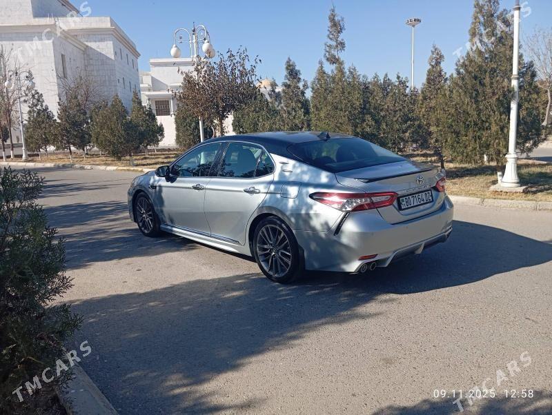 Toyota Camry 2018 - 300 000 TMT - Дашогуз - img 2