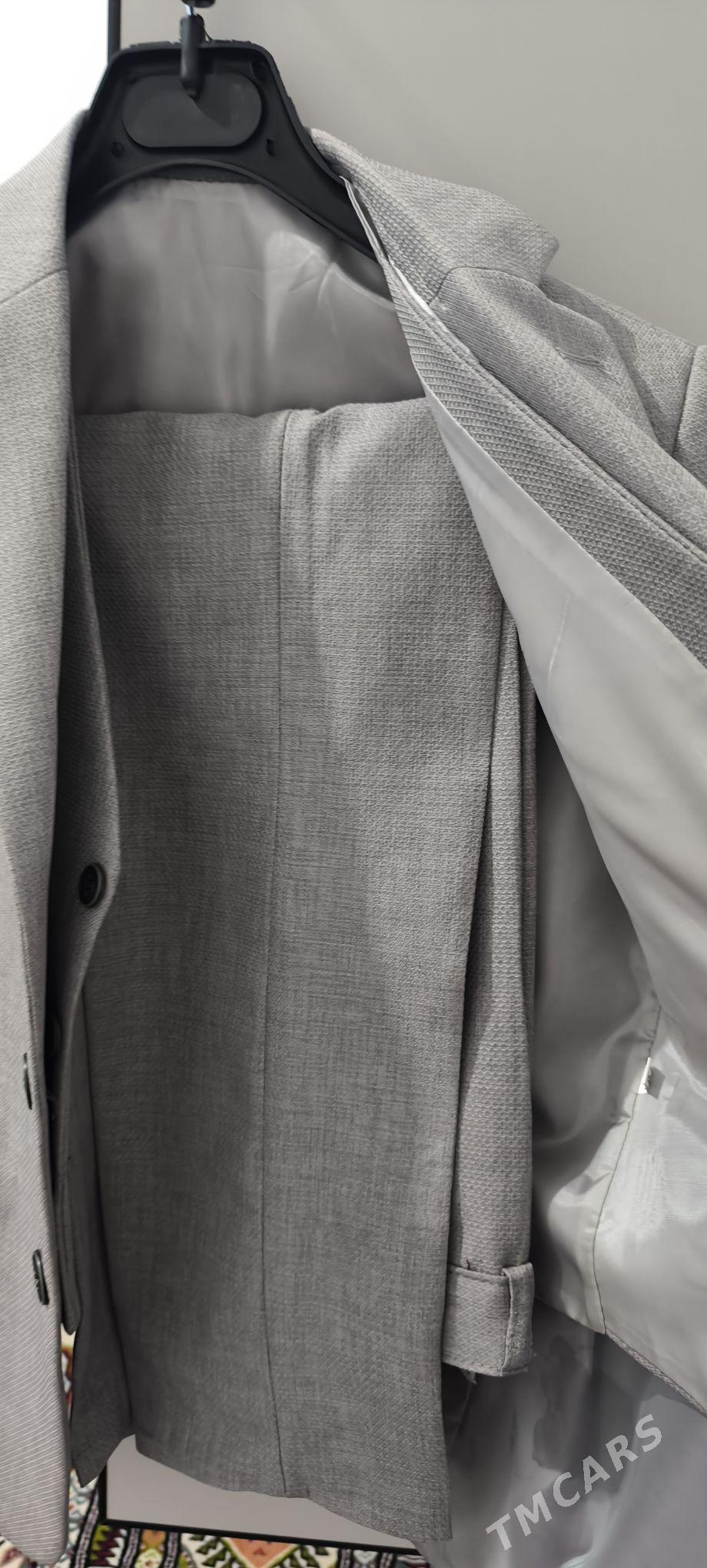 kostyum - Балканабат - img 2