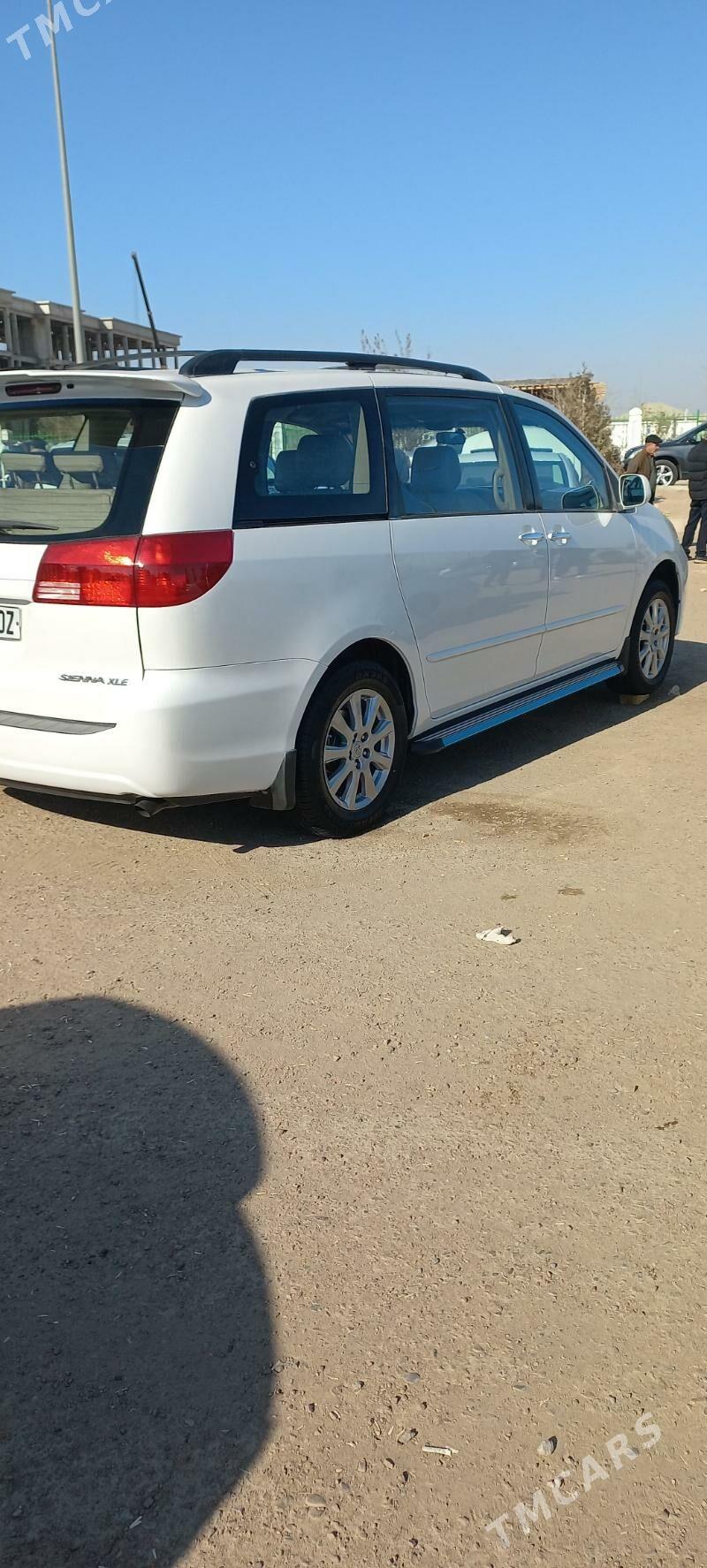 Toyota Sienna 2004 - 285 000 TMT - Дашогуз - img 5