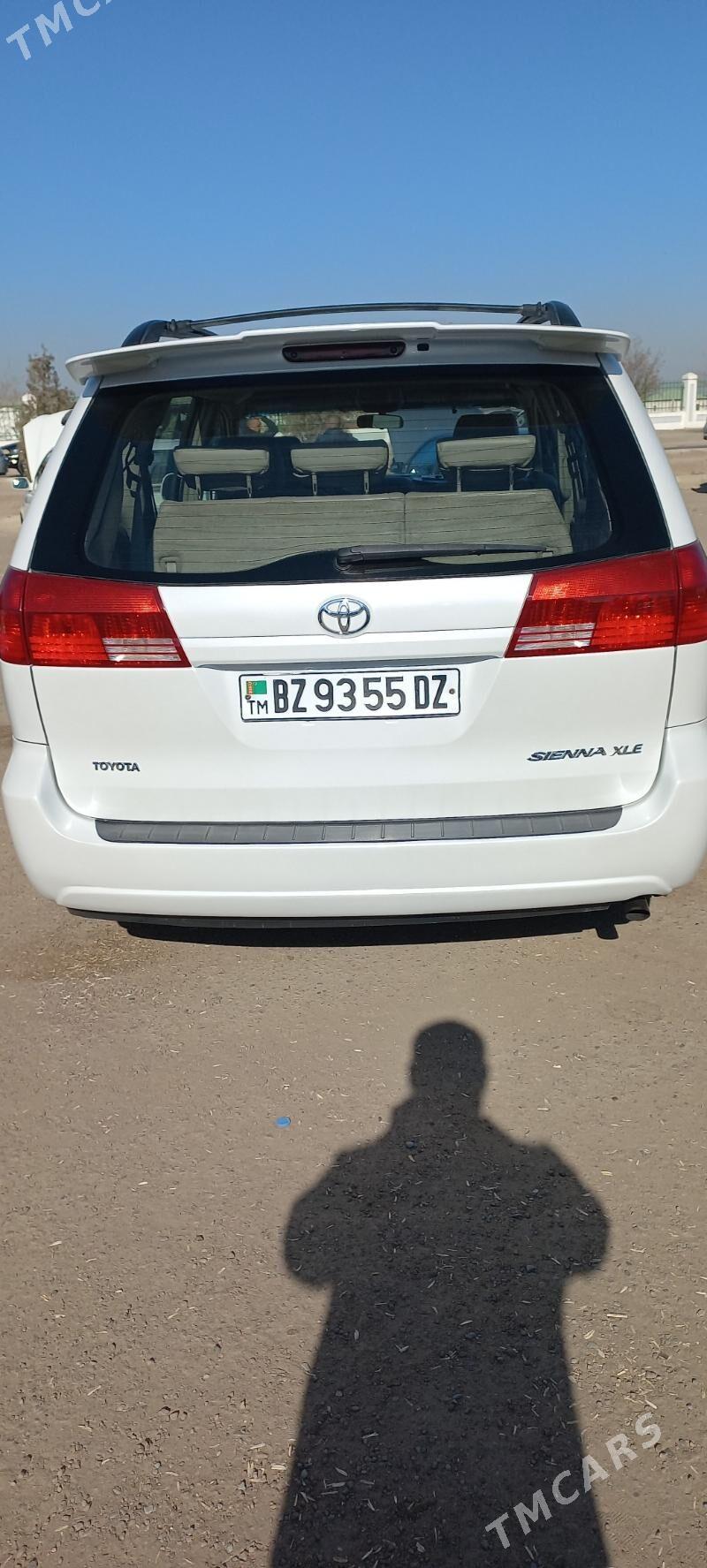 Toyota Sienna 2004 - 285 000 TMT - Дашогуз - img 6