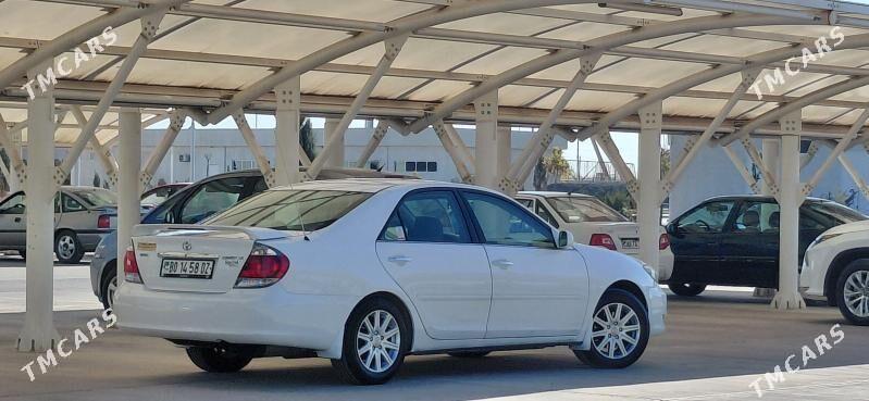 Toyota Camry 2005 - 200 000 TMT - Дашогуз - img 4