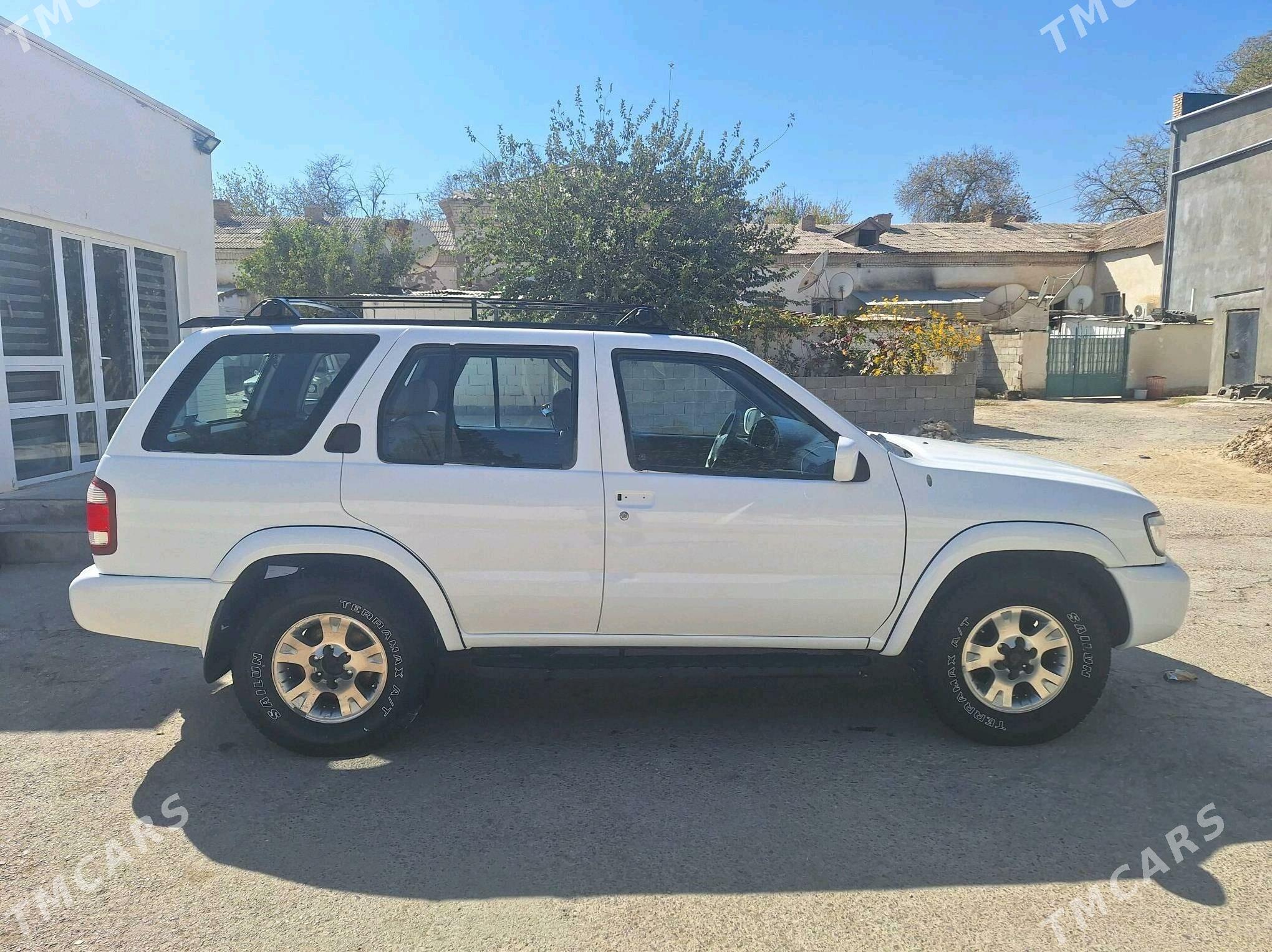 Nissan Pathfinder 2001 - 106 000 TMT - Кака - img 5