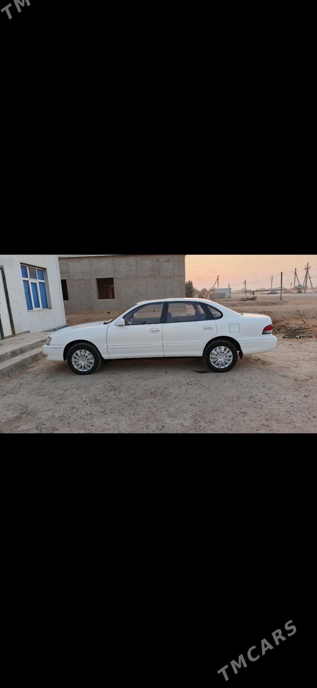 Toyota Avalon 1995 - 110 000 TMT - Мургап - img 4