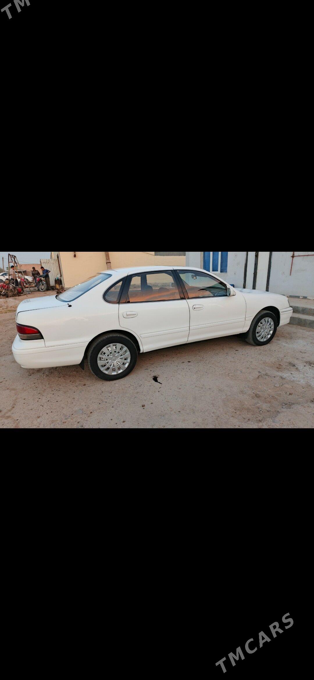 Toyota Avalon 1995 - 110 000 TMT - Мургап - img 5