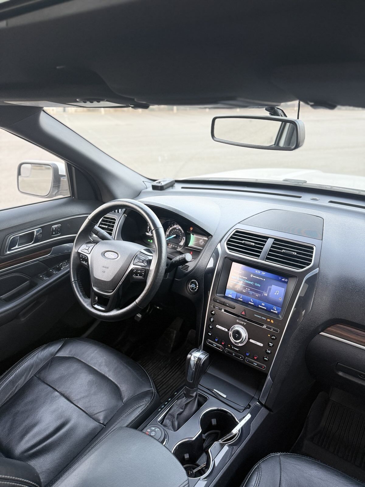 Ford Explorer 2018 - 385 000 TMT - Arzuw - img 9