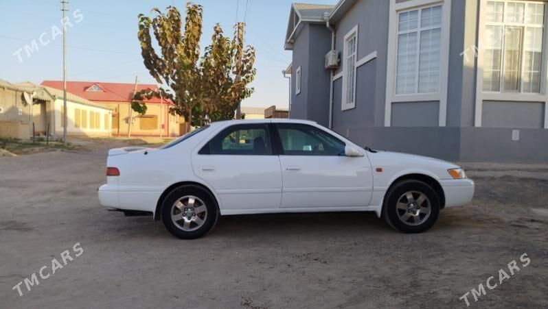 Toyota Camry 1998 - 120 000 TMT - Мургап - img 7