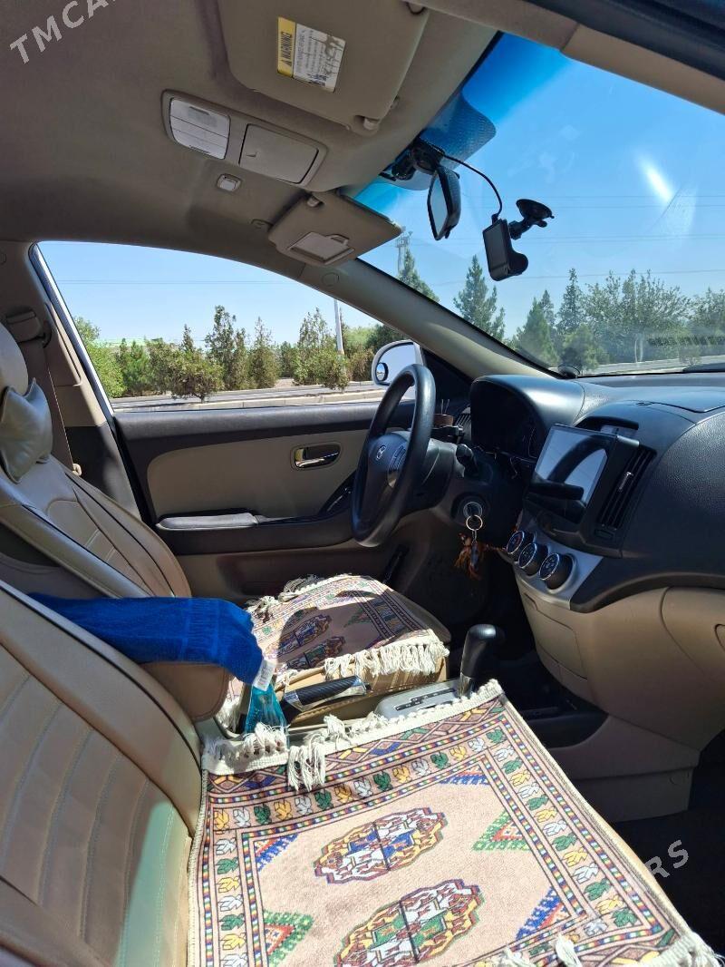 Hyundai Elantra 2009 - 130 000 TMT - Ялкым - img 5