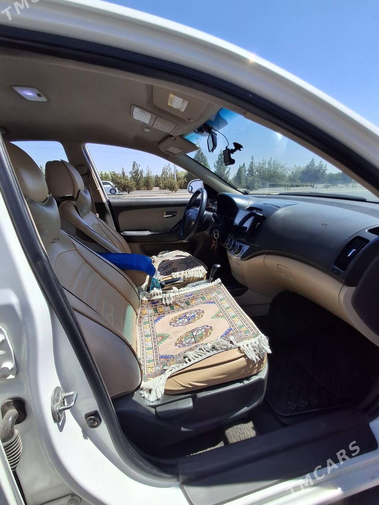 Hyundai Elantra 2009 - 130 000 TMT - Ялкым - img 6