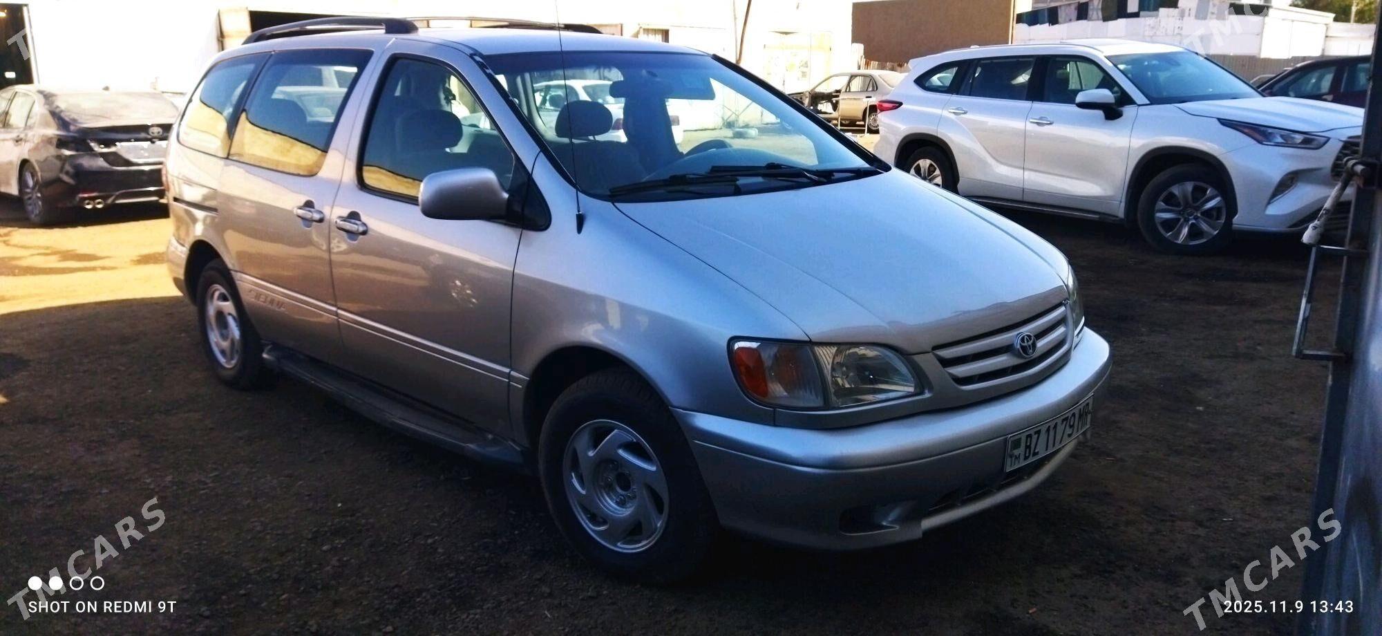 Toyota Sienna 2002 - 165 000 TMT - Мары - img 3