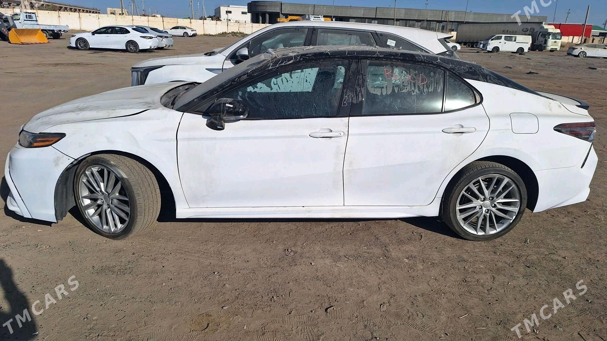 Toyota Camry 2023 - 250 000 TMT - Мары - img 3