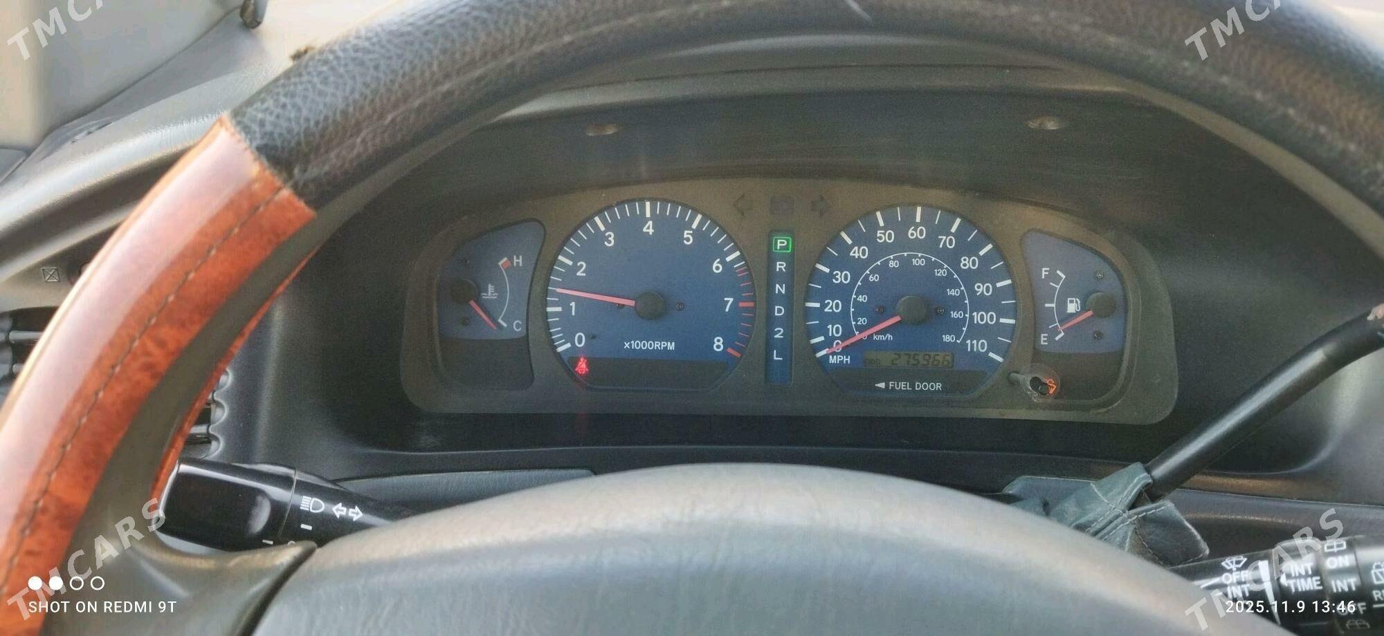 Toyota Sienna 2002 - 165 000 TMT - Мары - img 5