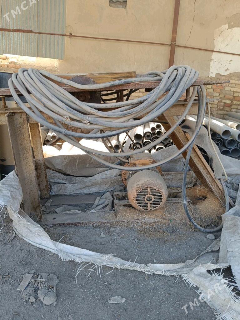 Agaç kesyan stanok - Boldumsaz - img 3