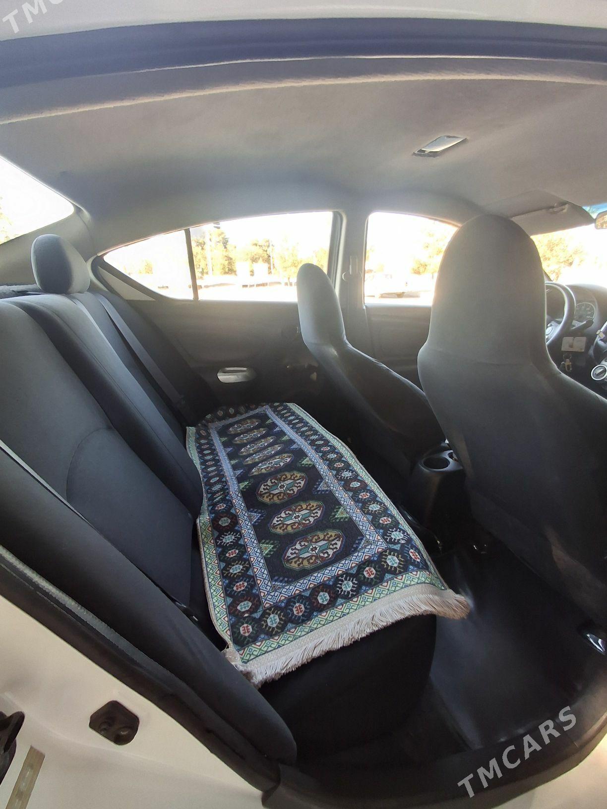 Nissan Versa 2013 - 132 000 TMT - Ялкым - img 6