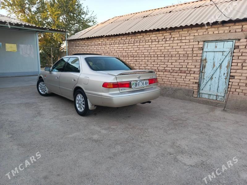 Toyota Camry 2000 - 180 000 TMT - Aşgabat - img 4