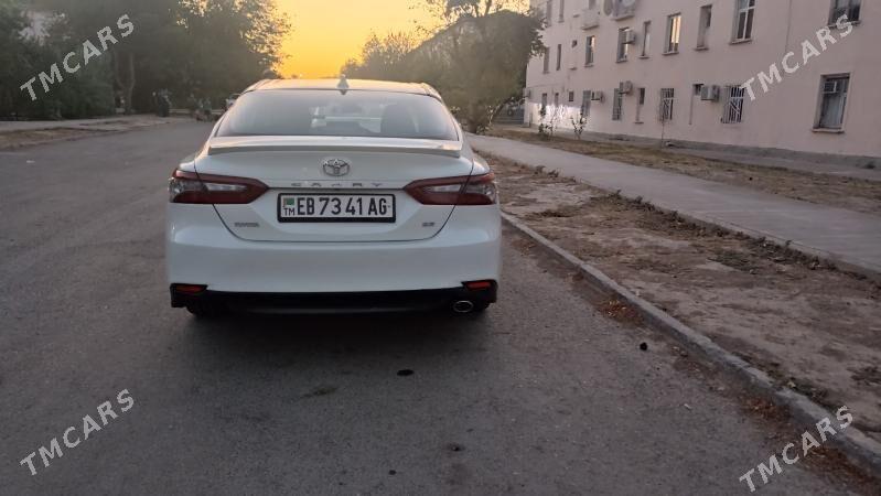Toyota Camry 2019 - 265 000 TMT - Ашхабад - img 3