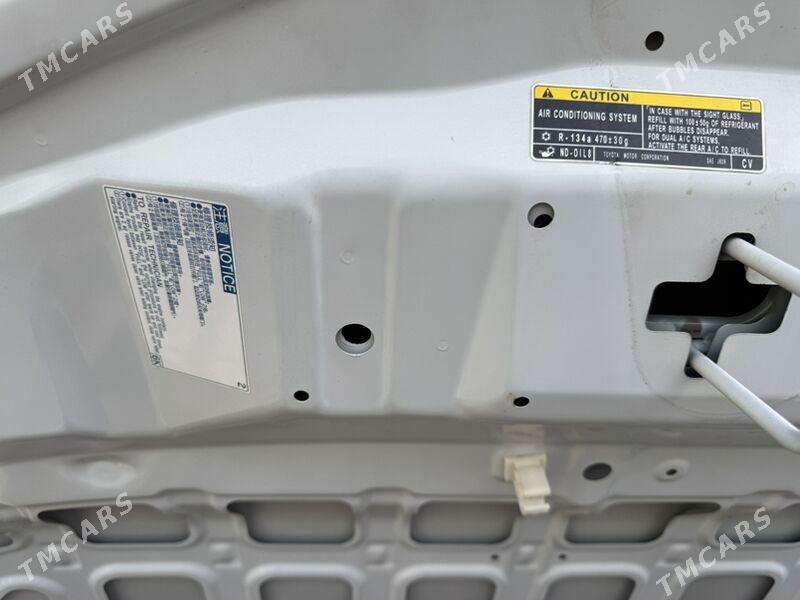 Toyota Corolla 2023 - 310 000 TMT - Aşgabat - img 8