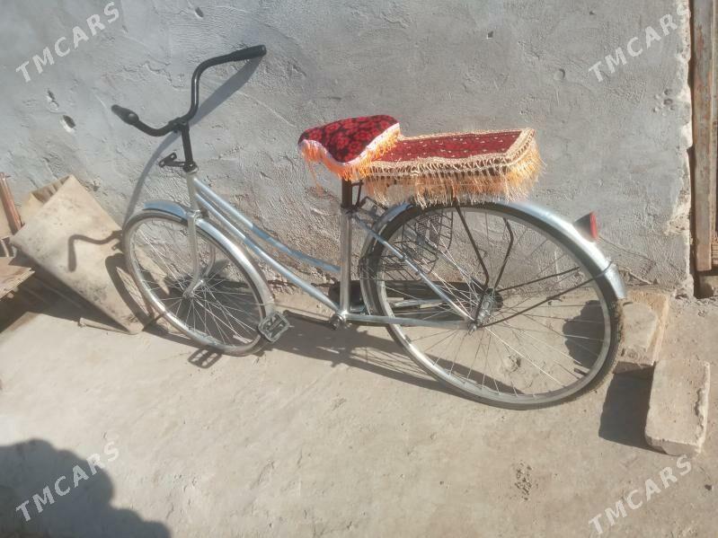 Velik 26 850 - Dänew - img 2