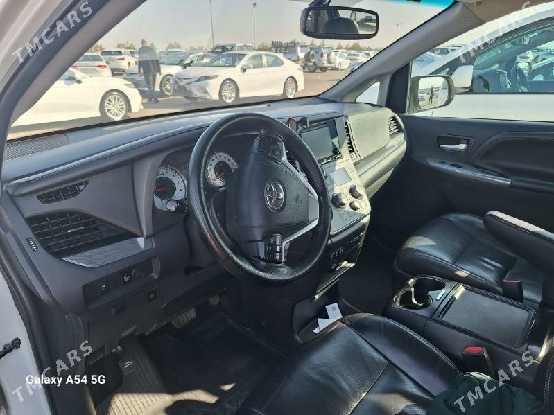 Toyota Sienna 2017 - 380 000 TMT - Ашхабад - img 5