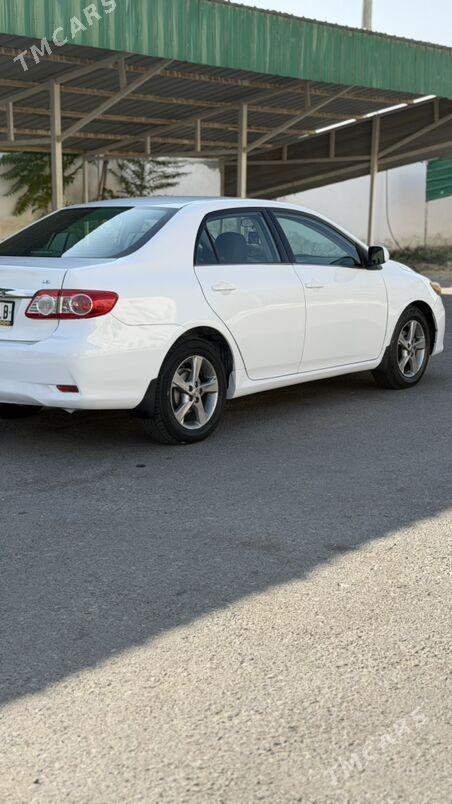 Toyota Corolla 2013 - 155 000 TMT - Туркменабат - img 3