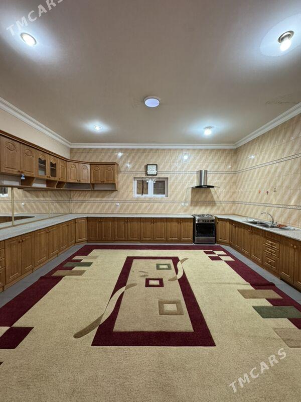 ТУРКМЕНБАШИ ШАЁЛЫ - Aşgabat - img 1