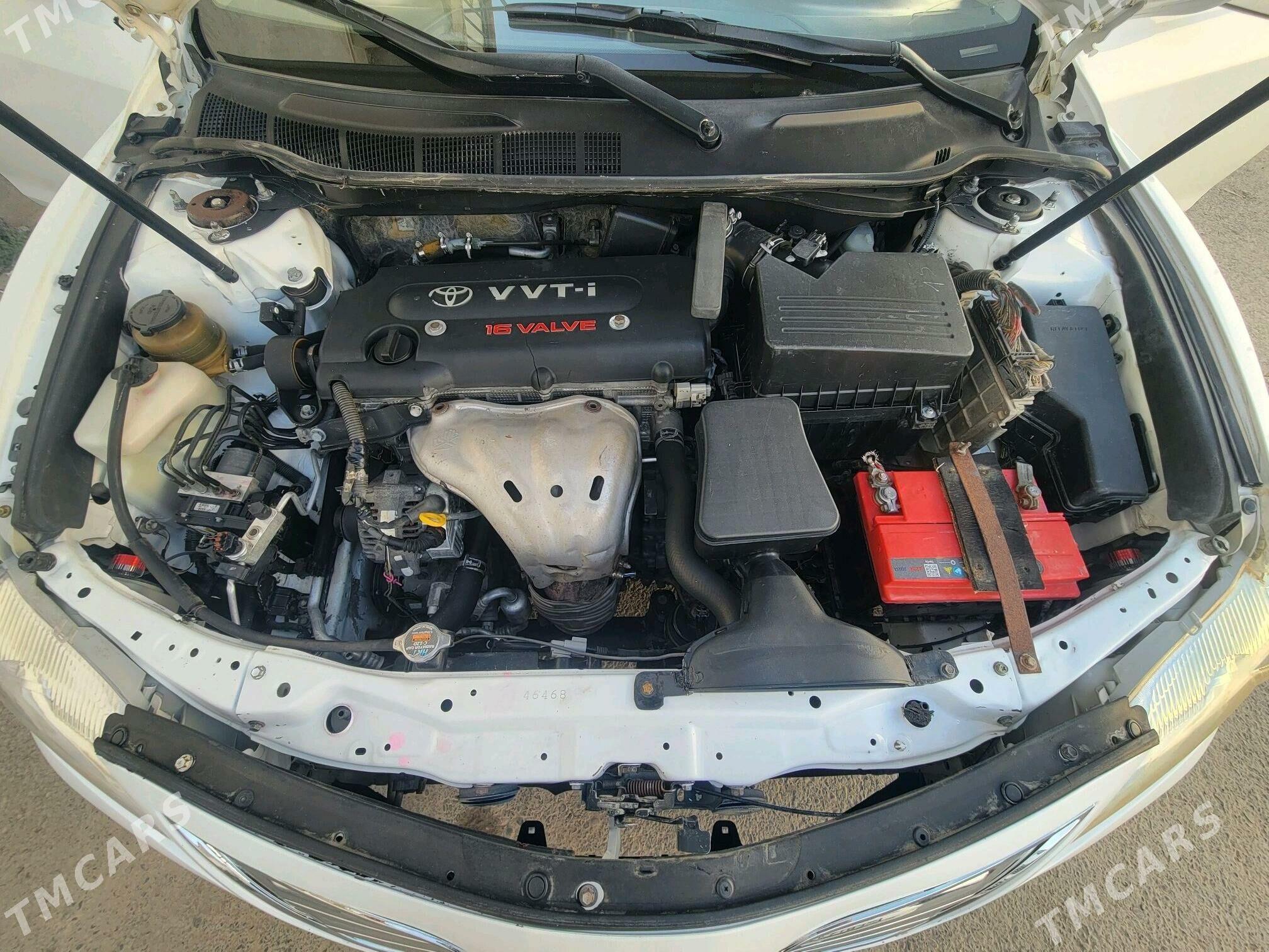 Toyota Camry 2010 - 128 000 TMT - Мары - img 5