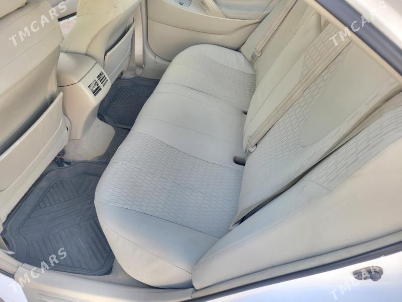 Toyota Camry 2010 - 128 000 TMT - Мары - img 6