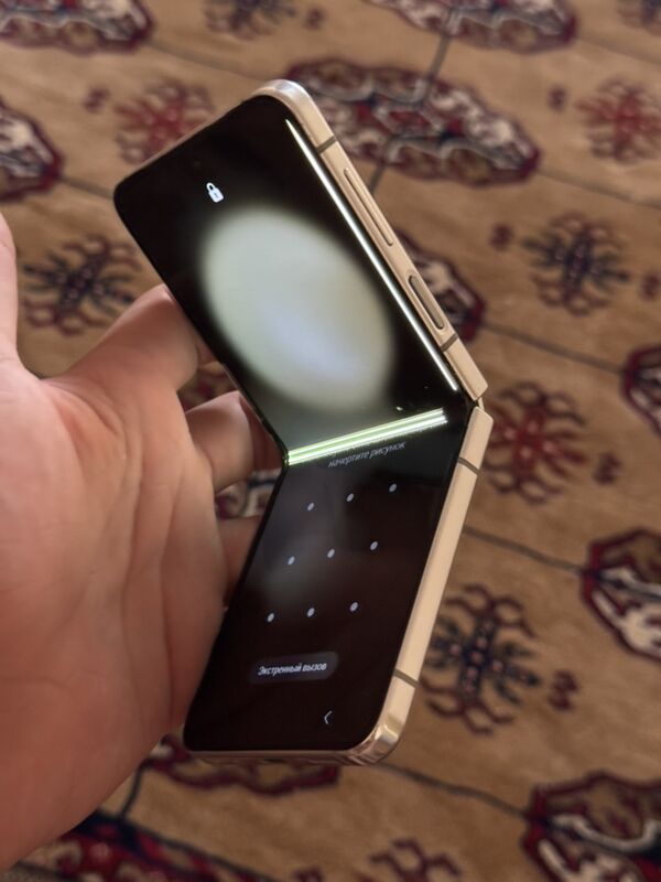 z flip 5 - Мары - img 2