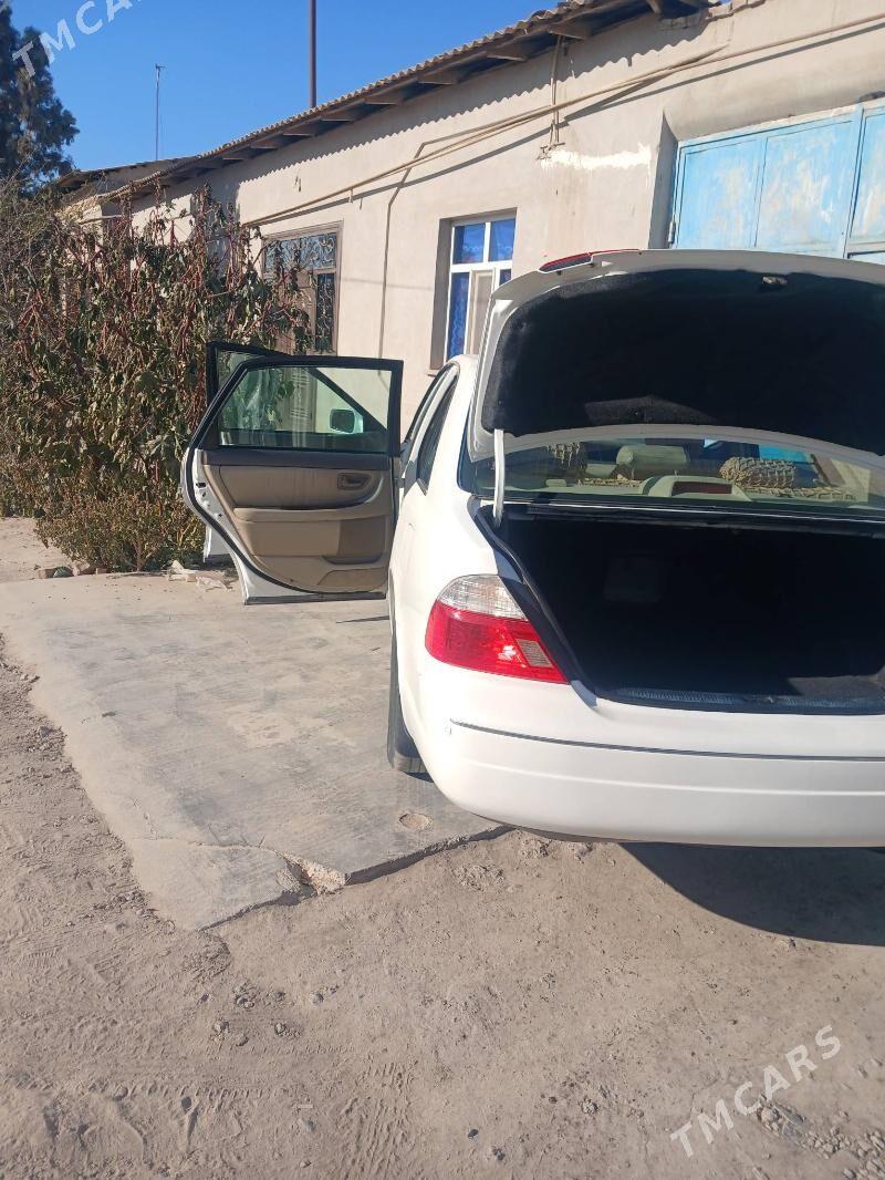 Toyota Avalon 2003 - 180 000 TMT - Дашогуз - img 4