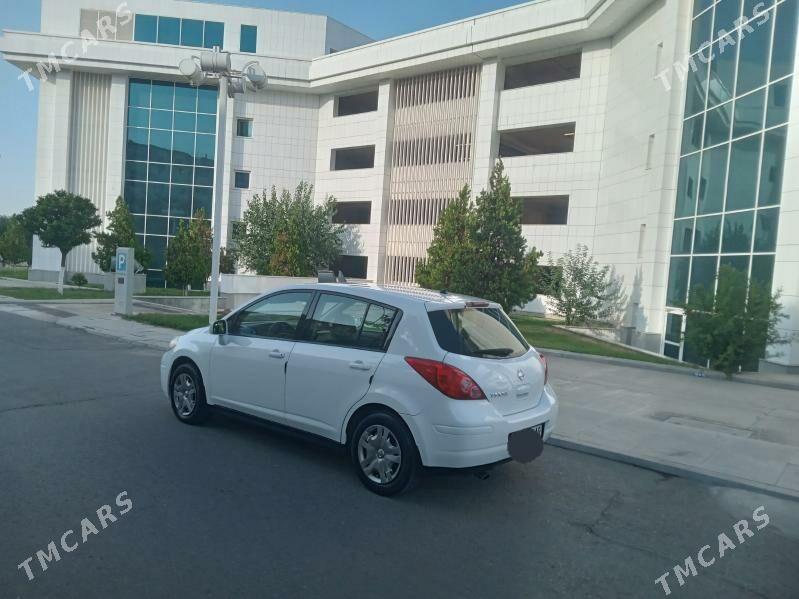 Nissan Versa 2009 - 132 000 TMT - 30 мкр - img 2