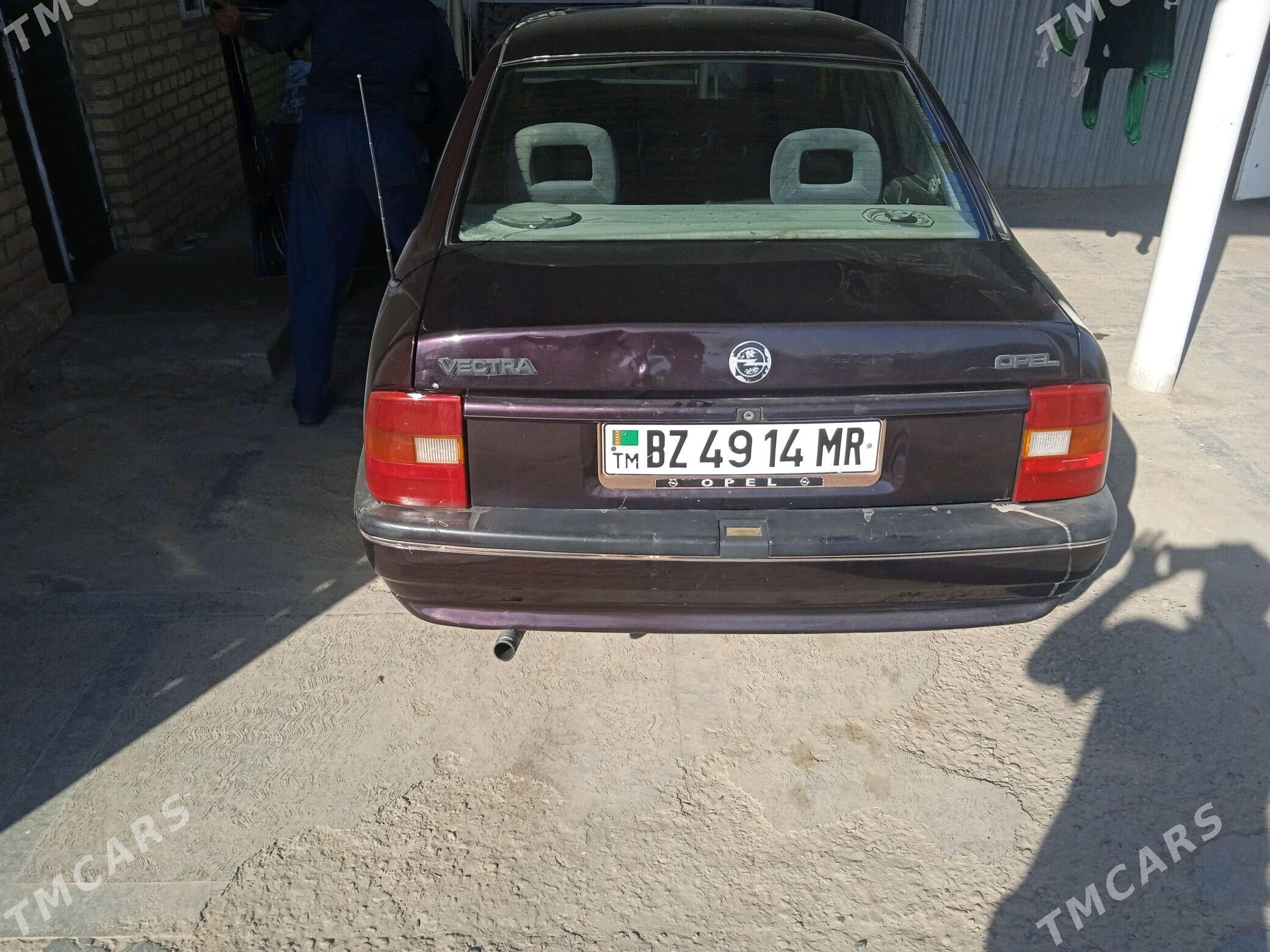 Opel Vectra 1990 - 30 000 TMT - Мургап - img 3