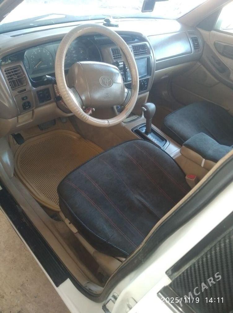 Toyota Avalon 1995 - 105 000 TMT - Гурбансолтан Едже - img 3